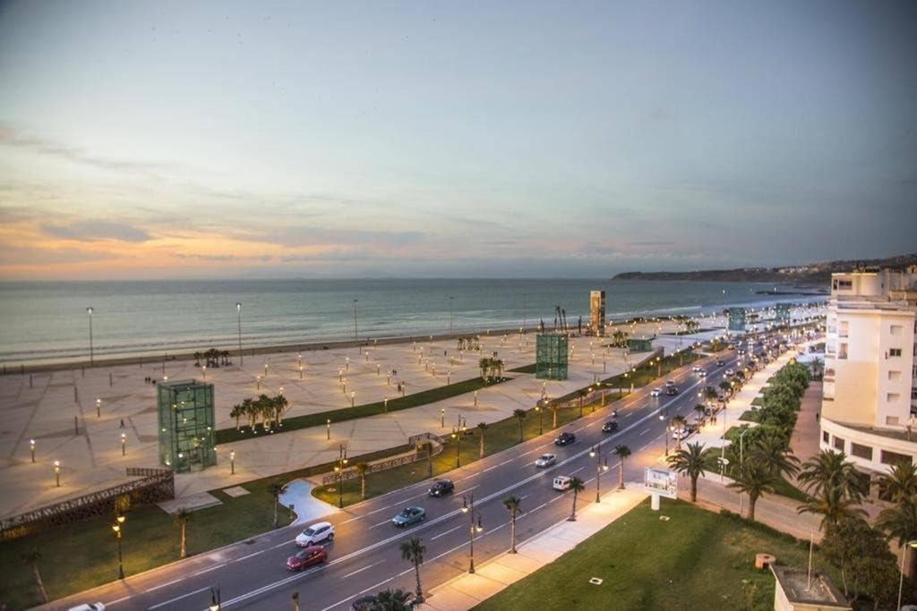 Vue sur Mer Avec 2 Terrasses - 100m² - Sur la Côte Tanger Extérieur photo